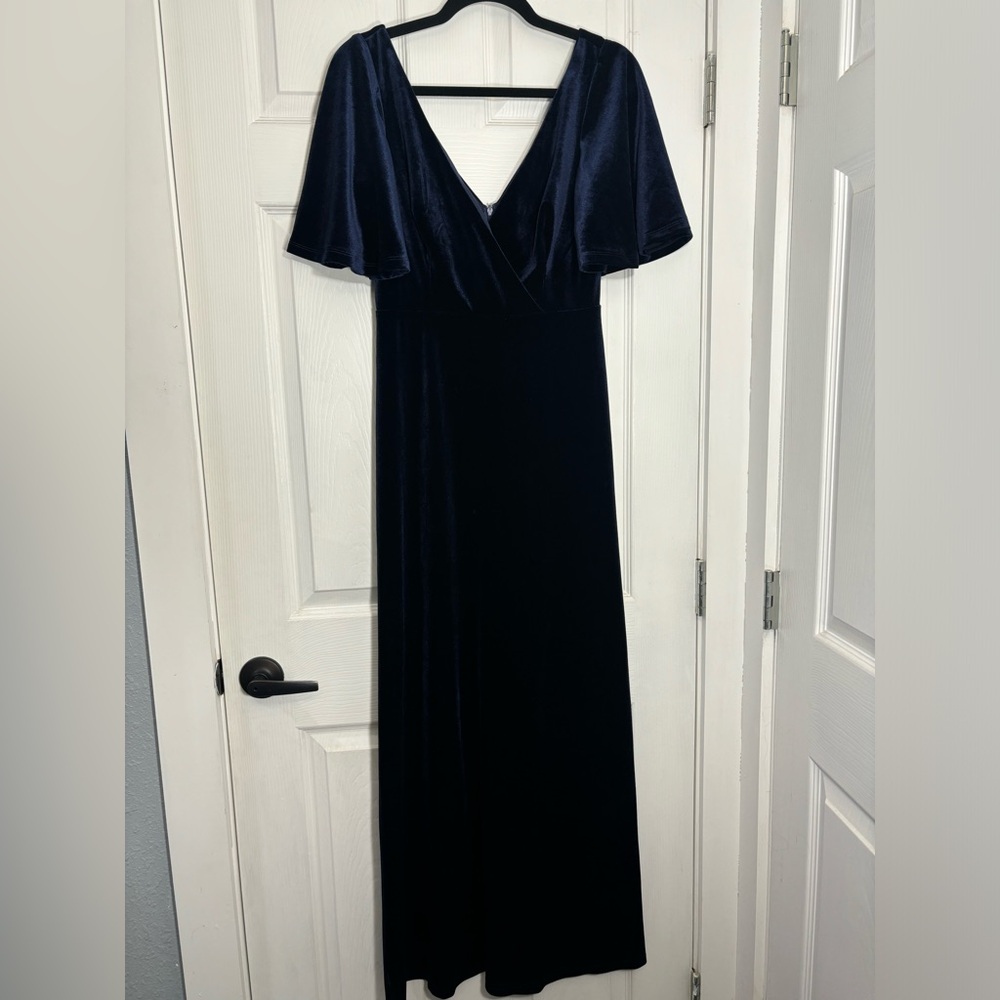 Ever Pretty (SHEIN) Dark Blue Crushed Velvet Flutter Sleeve Long Dress